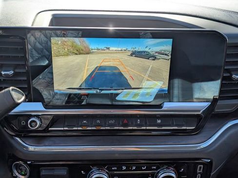 Used 2025 GMC Sierra 1500 SLT image 20