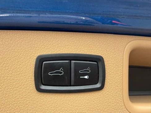 Used 2016 Porsche Macan S AWD/4WD image 12
