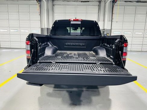 New 2025 Nissan Frontier PRO-4X w/ Interior Protection Package image 8