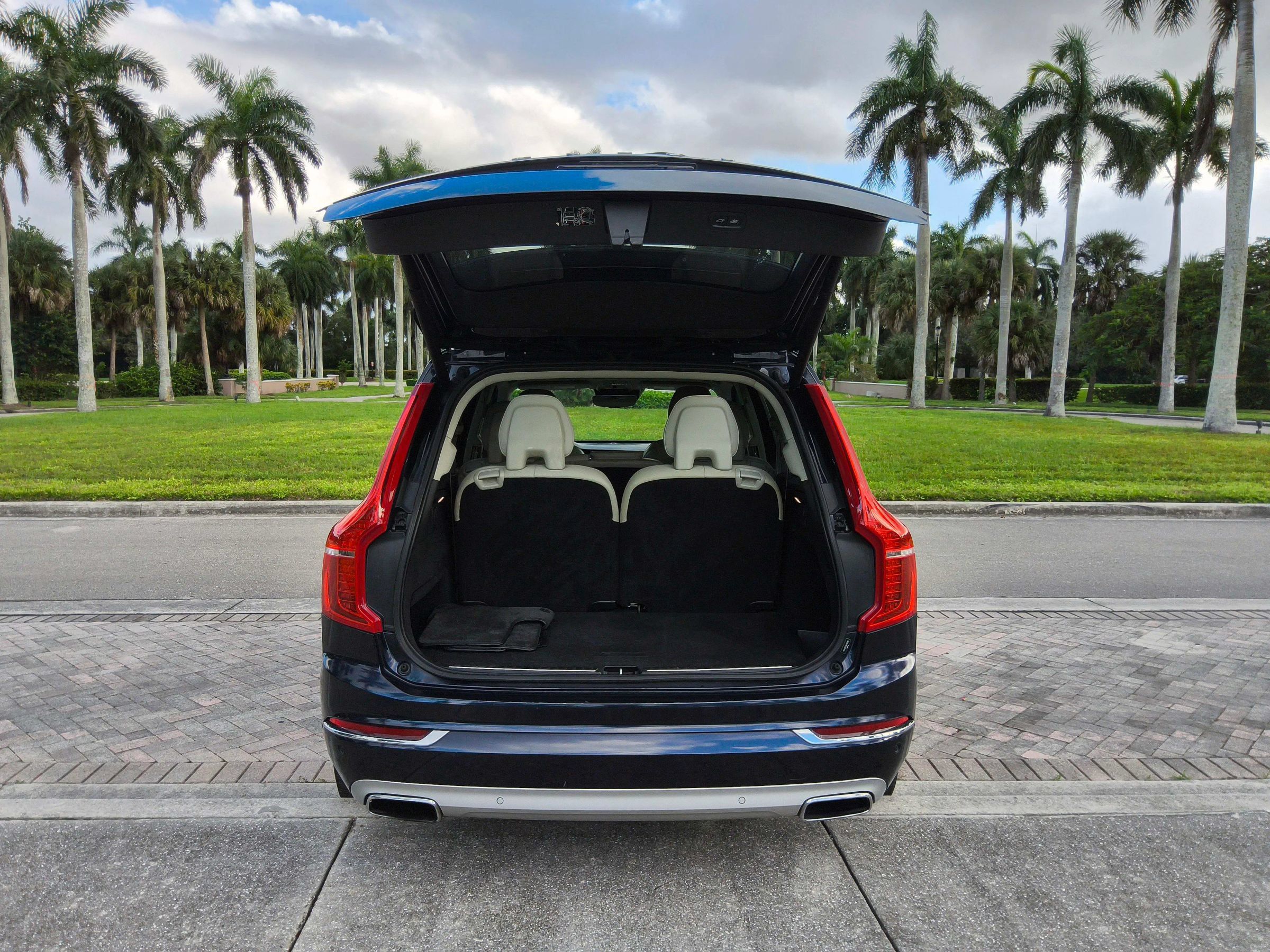 Used 2019 Volvo XC90 T6 Inscription w/ Advanced Package AWD/4WD image 21