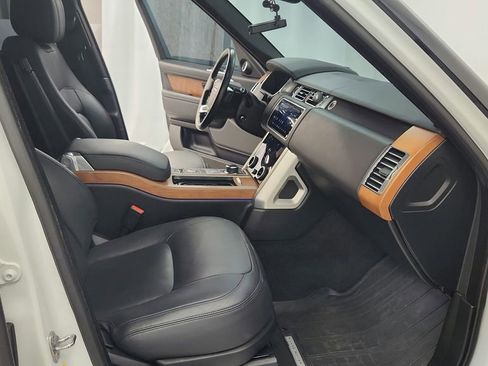 Used 2019 Land Rover Range Rover Supercharged AWD/4WD image 25