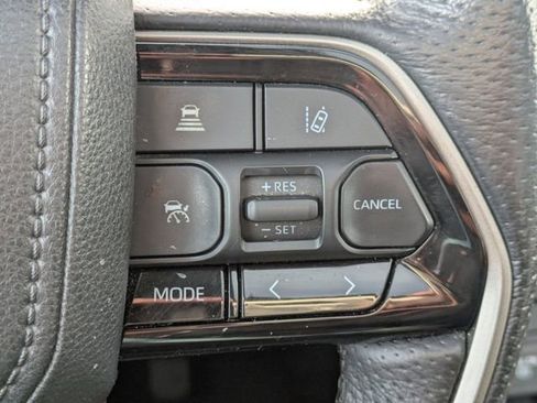 Used 2023 Toyota Tundra Limited image 27