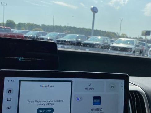 New 2025 Ford Expedition Active image 30