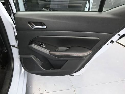 Used 2023 Nissan Altima 2.5 SR w/ SR Premium Package FWD image 31