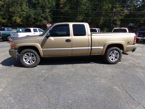 Used 2001 GMC Sierra 1500 4x4 Extended Cab w/ SLT Marketing Option Pkg image 3