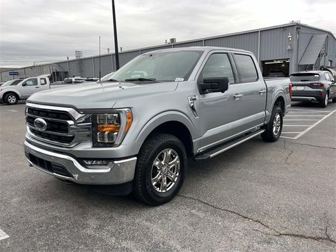 Used 2023 Ford F150 XLT w/ Equipment Group 302A High image 7