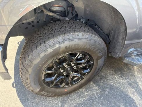Used 2021 Ford F150 Lariat AWD/4WD image 12