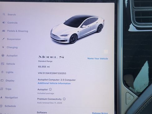 Used 2019 Tesla Model S AWD image 25