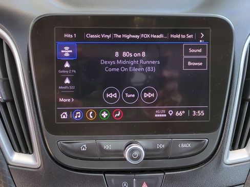 Used 2025 Chevrolet Malibu LT FWD image 16