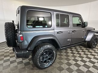 Used 2023 Jeep Wrangler Unlimited w/ Convenience Group AWD/4WD video 3