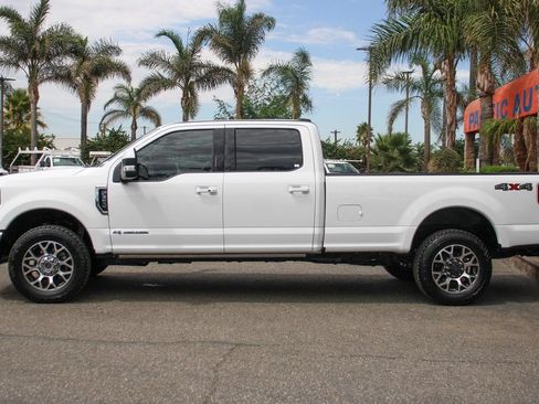 Used 2021 Ford F350 Lariat w/ Lariat Ultimate Package AWD/4WD image 5