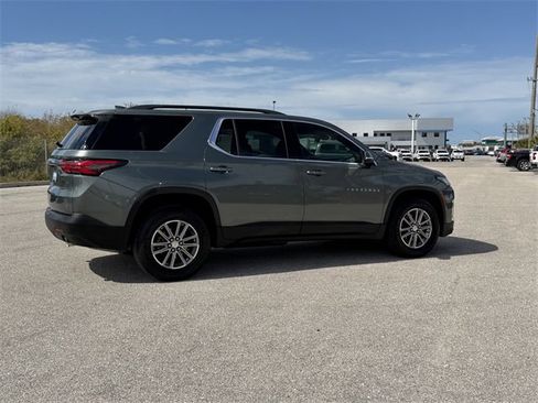 Certified 2023 Chevrolet Traverse LT image 5