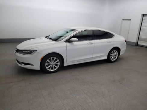 Used 2015 Chrysler 200 C FWD image 2