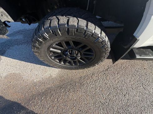 Used 2019 Ford F250 Lariat image 8