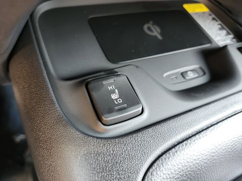 Used 2026 Toyota Corolla XSE FWD image 11
