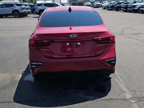 Used 2019 Kia Forte LXS FWD image 6