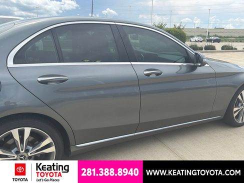 Used 2019 Mercedes-Benz C 300 Sedan image 2