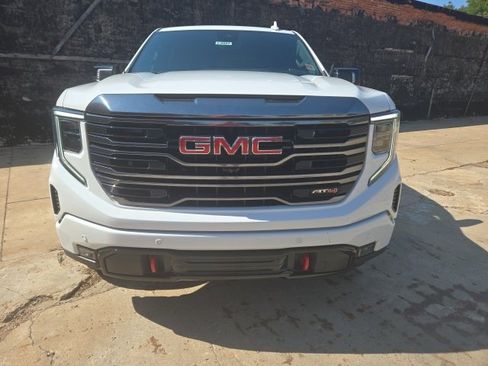 Certified 2024 GMC Sierra 1500 AT4 w/ Technology Package image 2