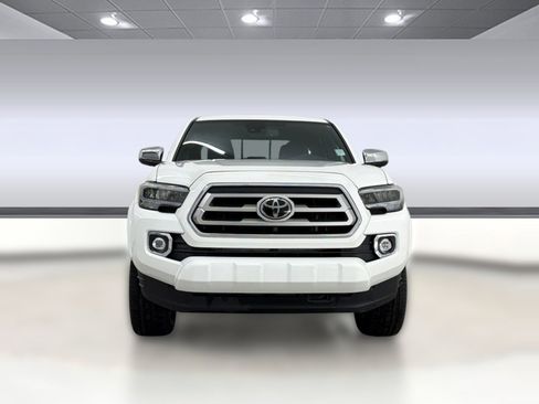 Used 2023 Toyota Tacoma Limited AWD/4WD image 6