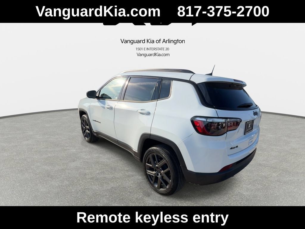 Used 2026 Jeep Compass Latitude AWD/4WD image 7