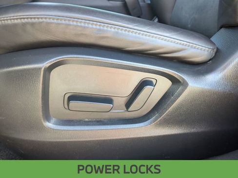 Used 2019 MAZDA CX-5 Touring image 17