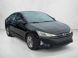 Used 2019 Hyundai Elantra SEL FWD video 3