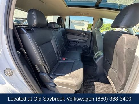 Used 2023 Volkswagen Atlas SEL AWD/4WD image 24