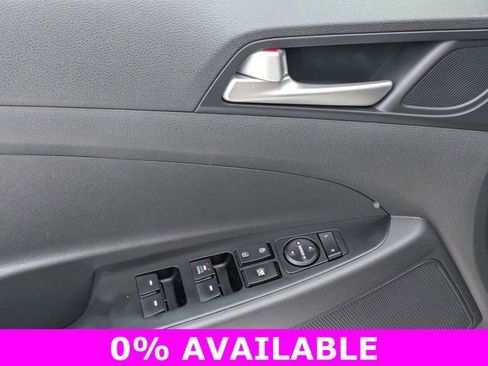 Used 2019 Hyundai Tucson SE image 13