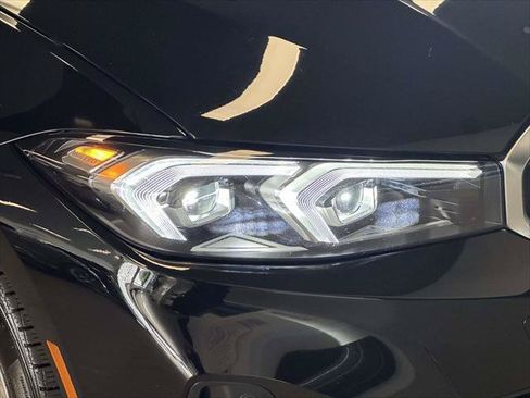 Used 2026 BMW 330i xDrive Sedan AWD/4WD image 11