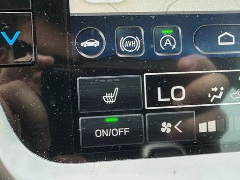 Used 2024 Subaru Outback Limited AWD/4WD image 20