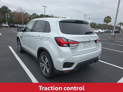 Used 2024 Mitsubishi Outlander Sport SE image 6
