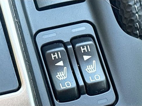 Used 2024 Subaru Forester Premium image 20