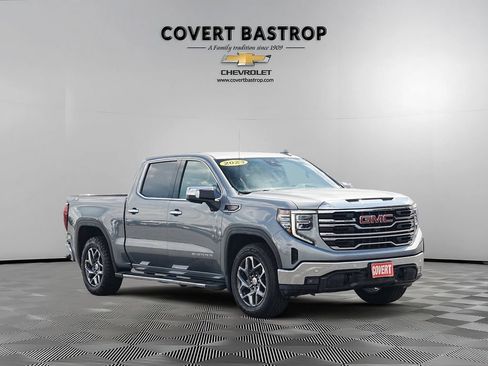 Used 2023 GMC Sierra 1500 SLT w/ SLT Premium Plus Package AWD/4WD image 7
