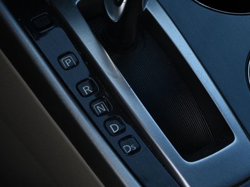 Used 2014 Nissan Altima 2.5 S w/ Display Audio Package image 16