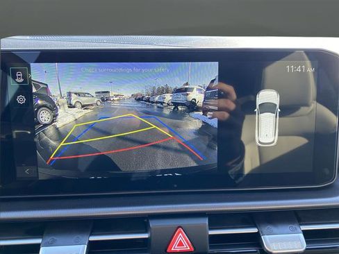 New 2026 Kia Sportage EX image 11