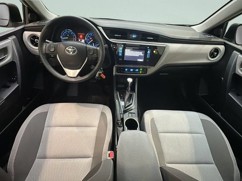 Used 2017 Toyota Corolla LE w/ Carpet Mat Package (TMS) FWD image 19