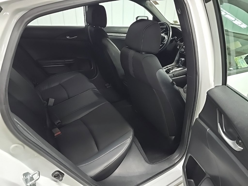 Used 2021 Honda Civic Sport image 17