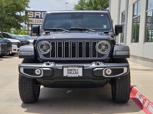 New 2026 Jeep Wrangler Unlimited Sahara AWD/4WD image 5