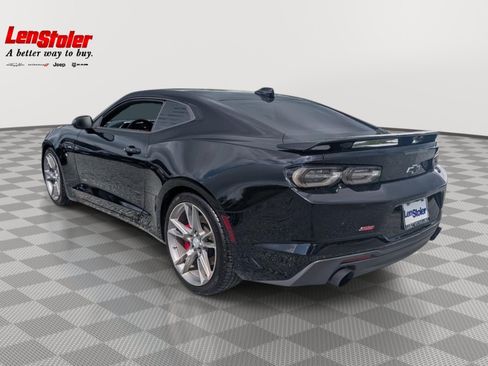 Used 2020 Chevrolet Camaro SS RWD image 3