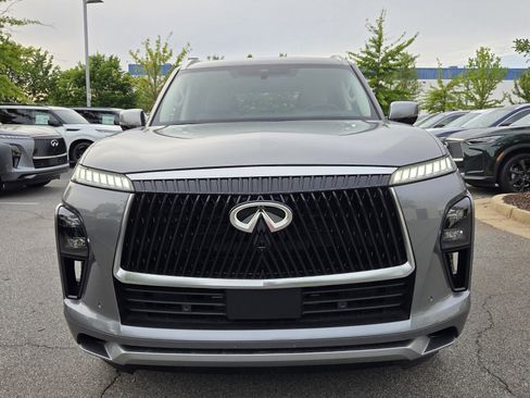 New 2026 INFINITI QX80 Luxe RWD image 2