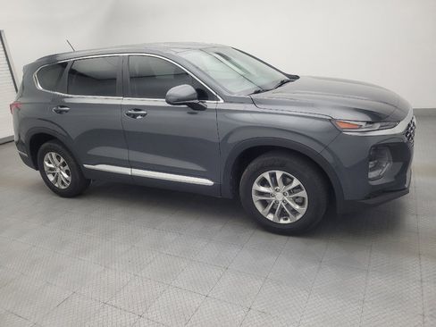 Used 2020 Hyundai Santa Fe SE FWD image 11