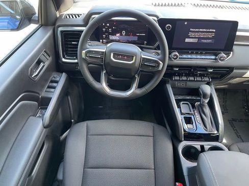 New 2026 GMC Canyon Elevation w/ Convenience Package image 6