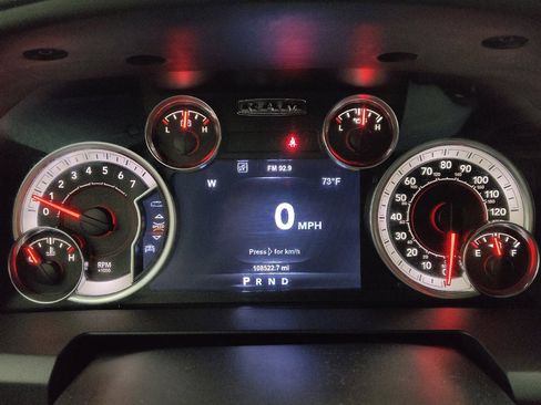 Used 2017 RAM 1500 Lone Star image 23