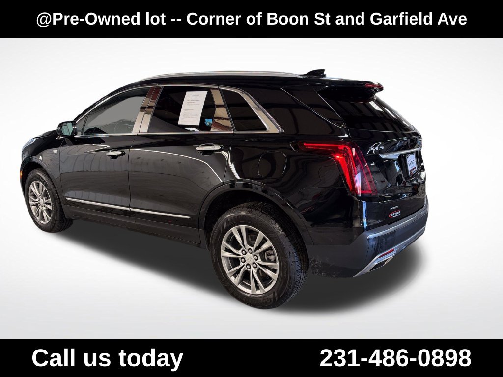 Used 2022 Cadillac XT5 Premium Luxury AWD/4WD image 3