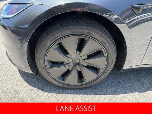Used 2024 Tesla Model 3 Standard Range RWD image 11