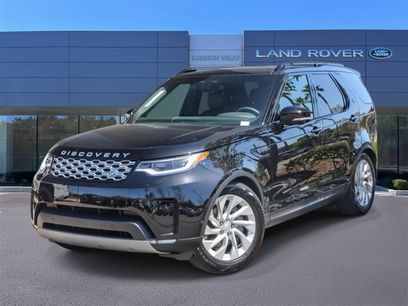 New 2025 Land Rover Discovery S
