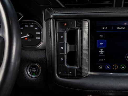 Used 2021 GMC Yukon Denali w/ Denali Premium Package image 20