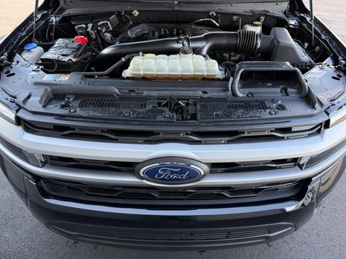 Used 2023 Ford Expedition XL AWD/4WD image 41