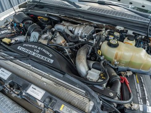 Used 2008 Ford F350 Lariat AWD/4WD image 11