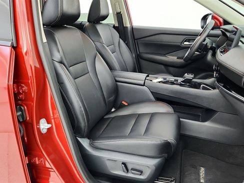 Used 2024 Nissan Rogue SL w/ SL Premium Package image 20